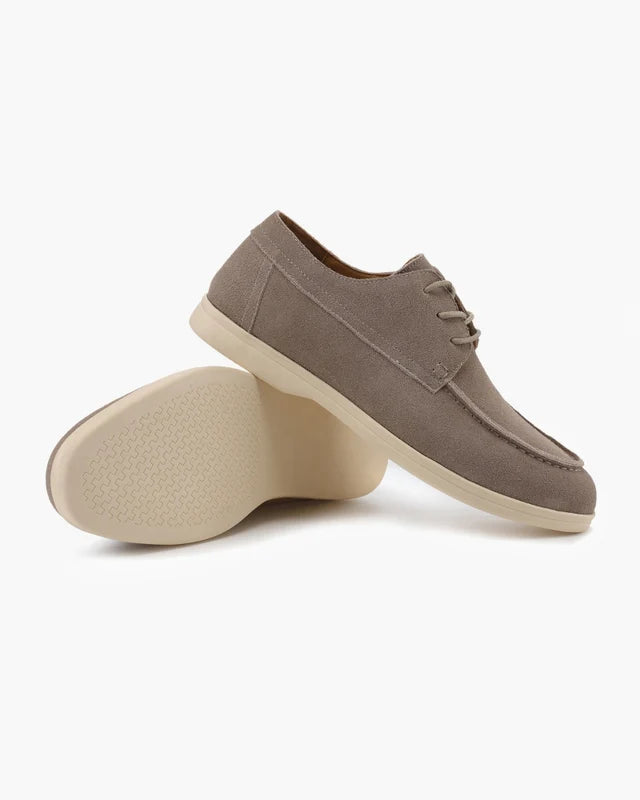 Florence Suede Derbies – Classic Laced Design