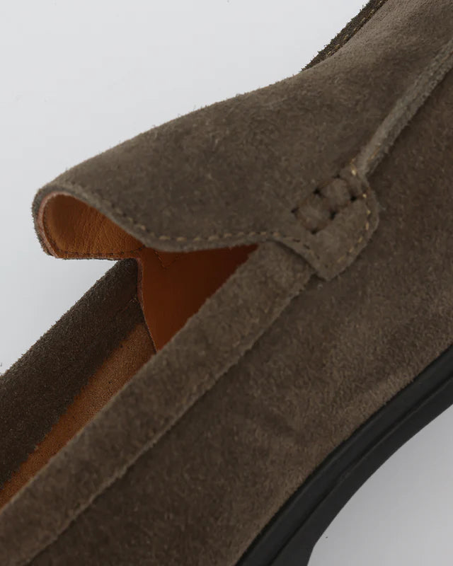 Napoli Suede Loafers – Modern Classic Style
