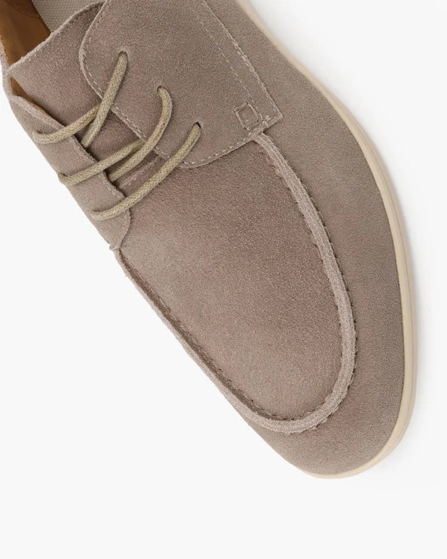 Florence Suede Derbies – Classic Laced Design